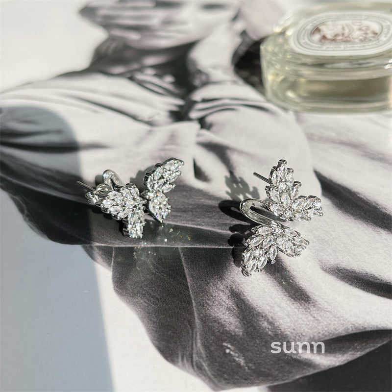 Tasnim Zircon Butterfly Earrings [7L4PRBGF]