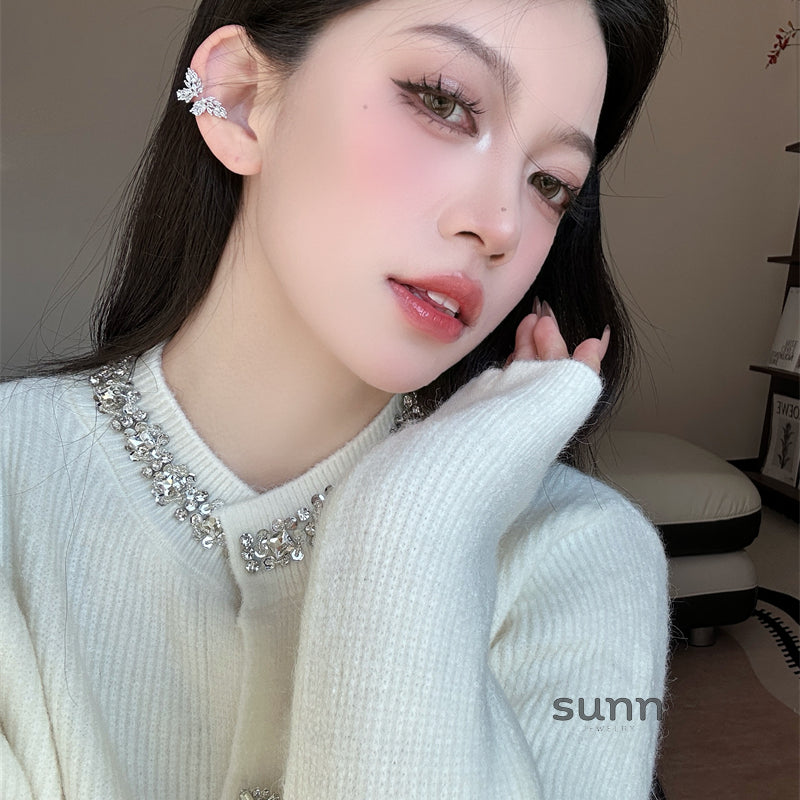Tasnim Zircon Butterfly Earrings [PEWQ2LAI]