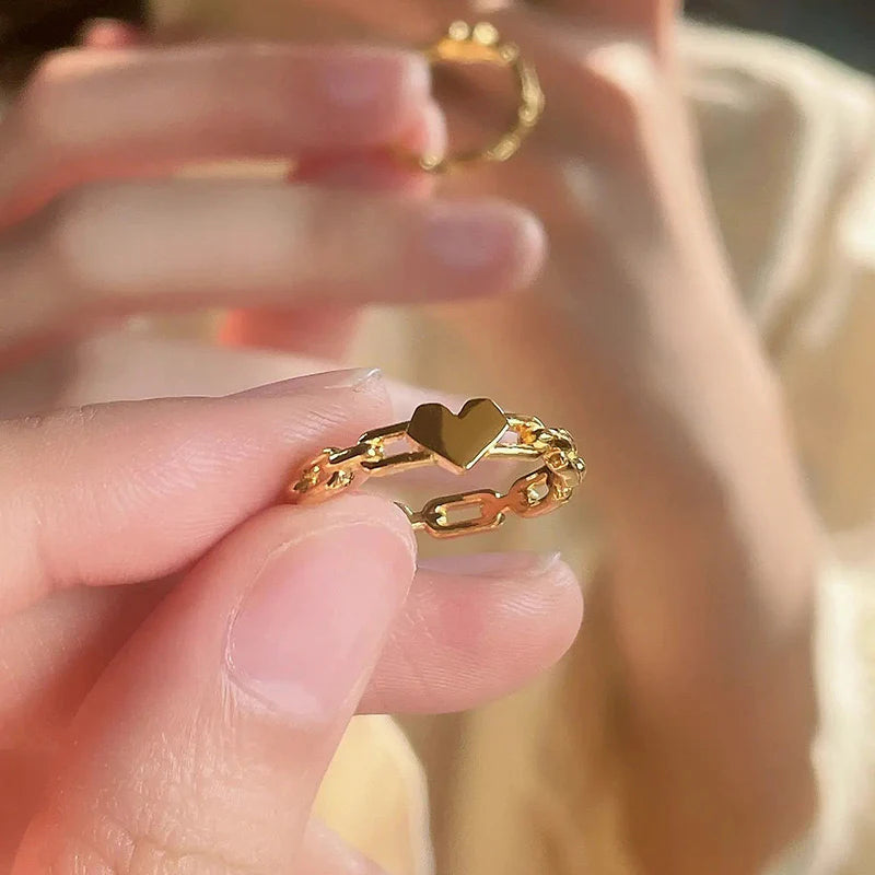 Tatiana Chain Heart Ring