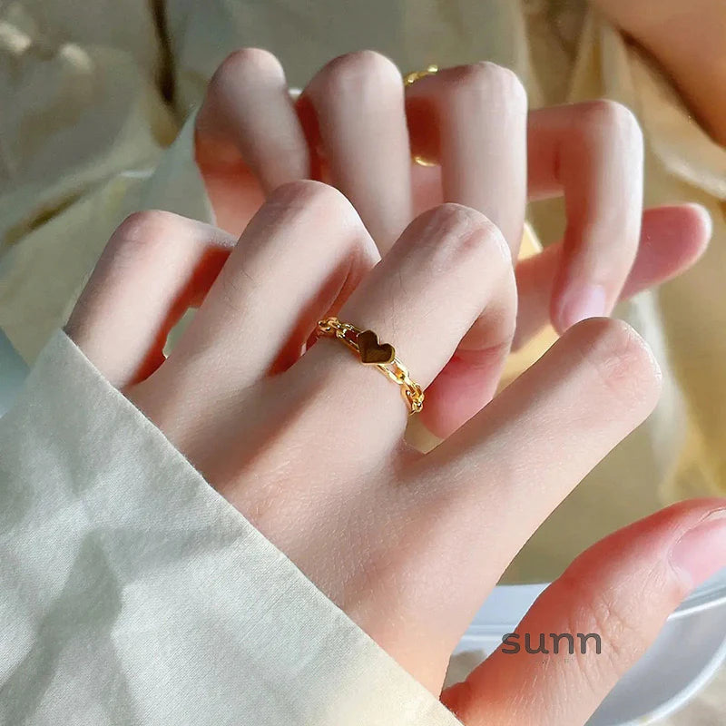 Tatiana Chain Heart Ring