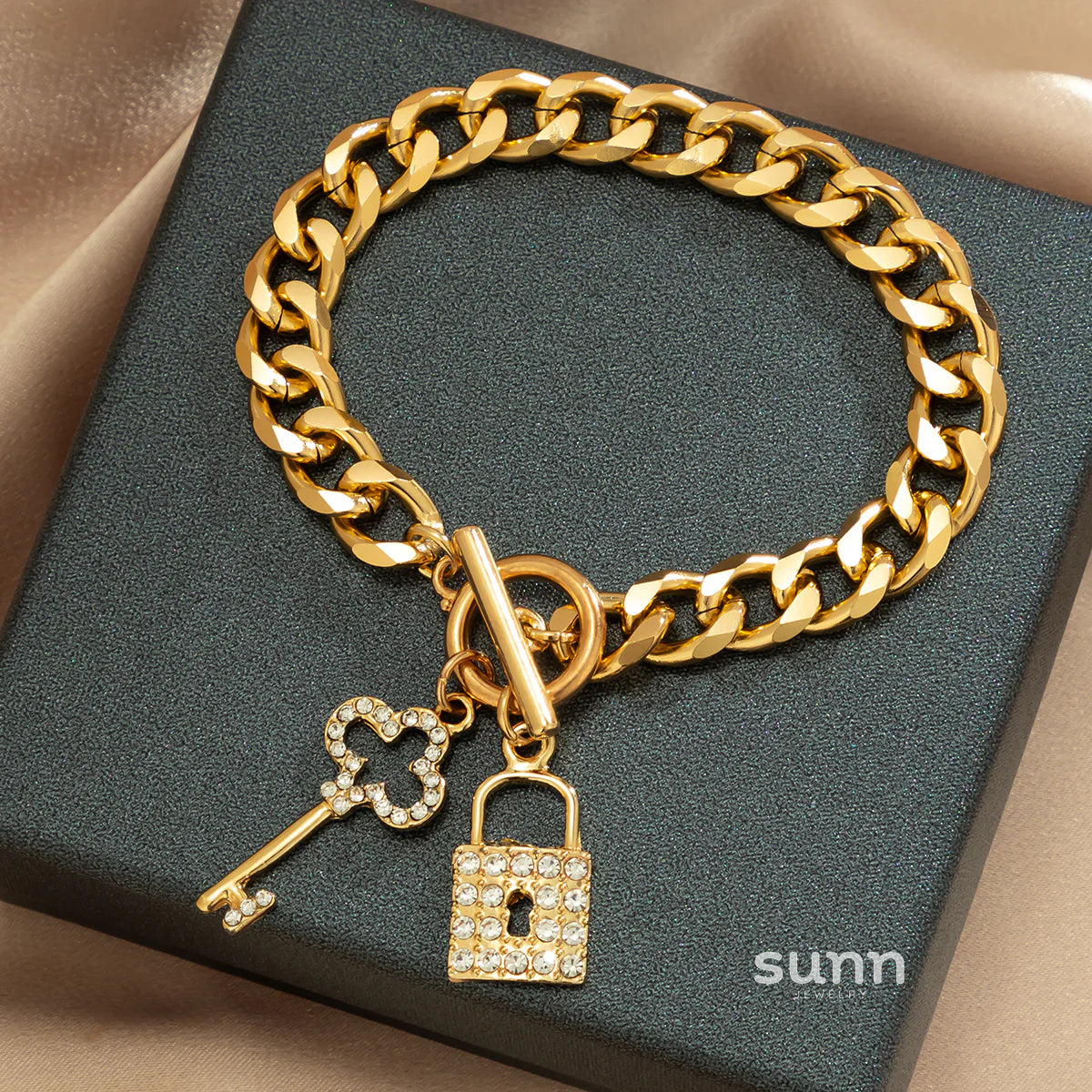 Taylee Rhinestone Lock Set