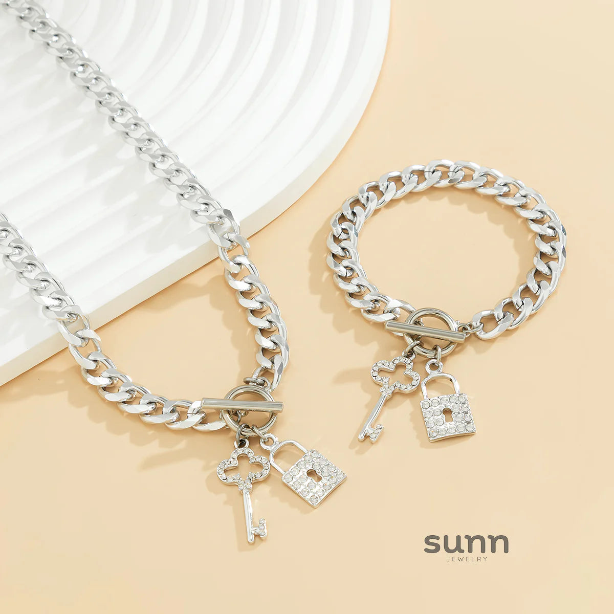 Taylee Rhinestone Lock Set