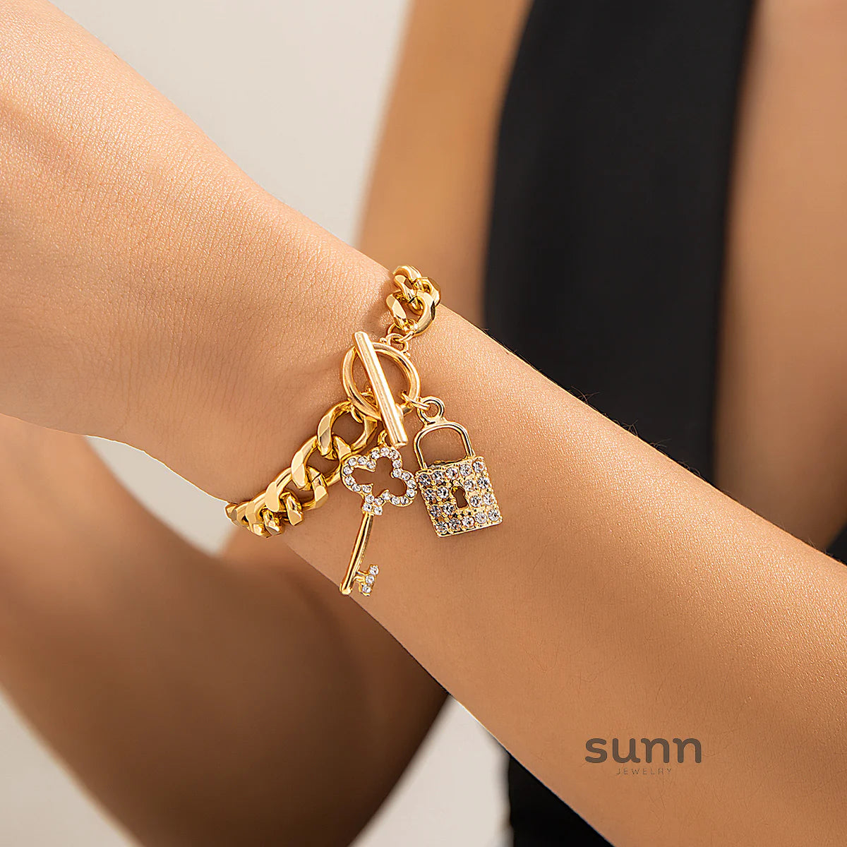 Taylee Rhinestone Lock Set