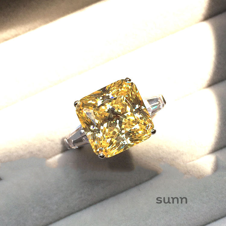 Taylyn Canary Princess Ring [8DRUL79R]