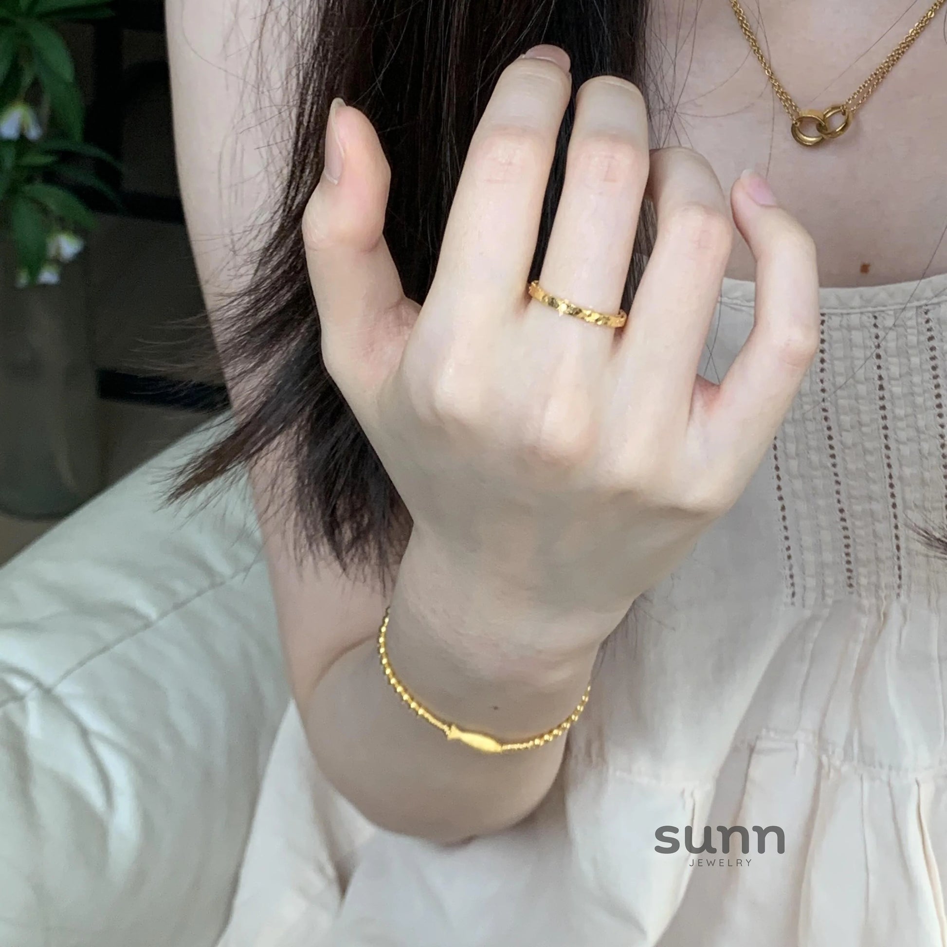 Teagen Gilded Crushed Ice Ring