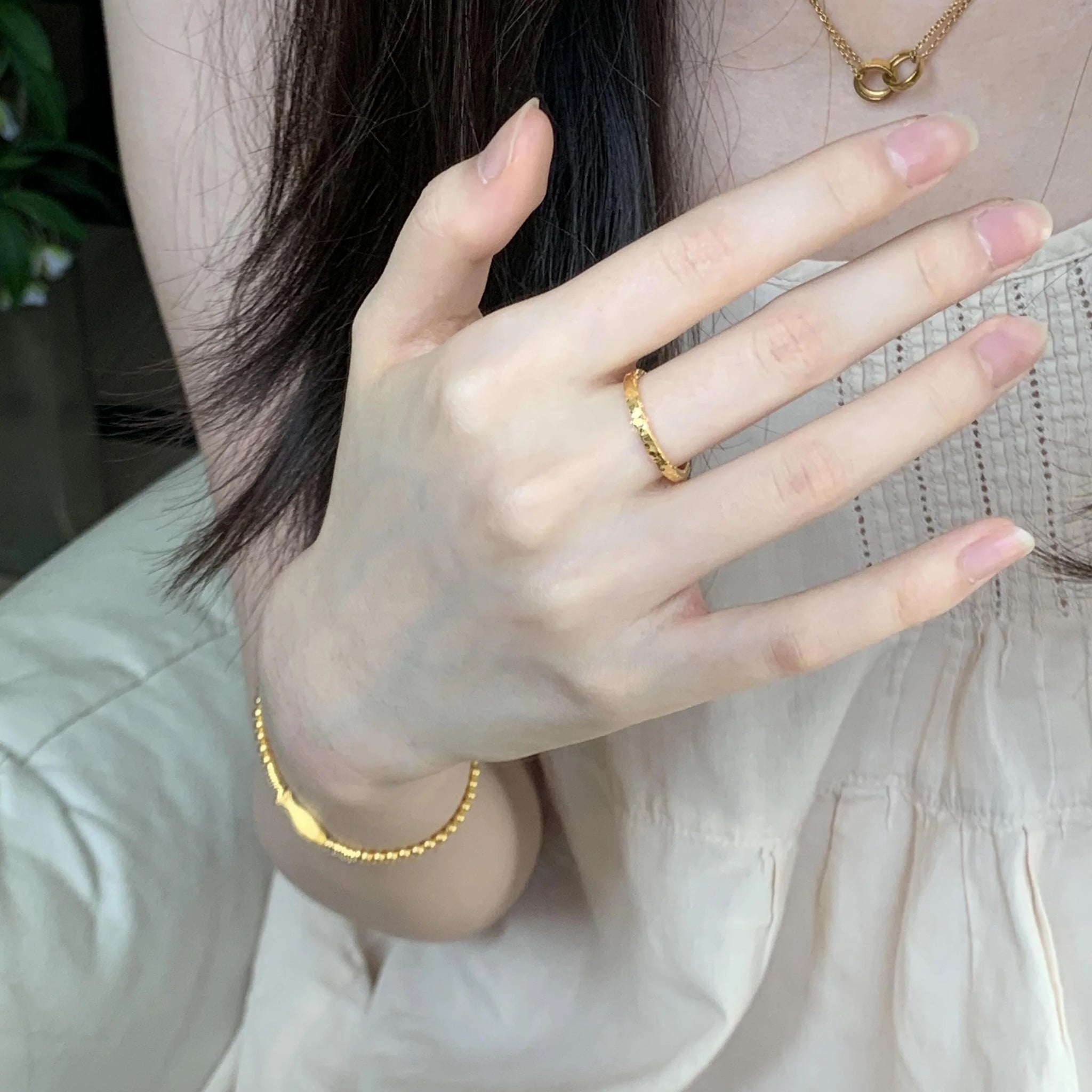 Teagen Gilded Crushed Ice Ring