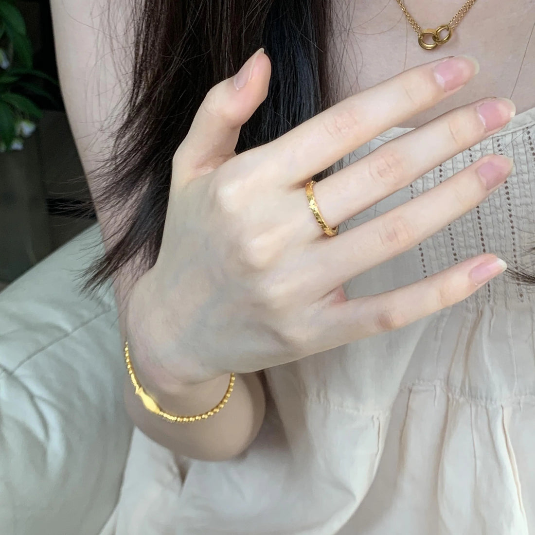 Teagen Gilded Crushed Ice Ring