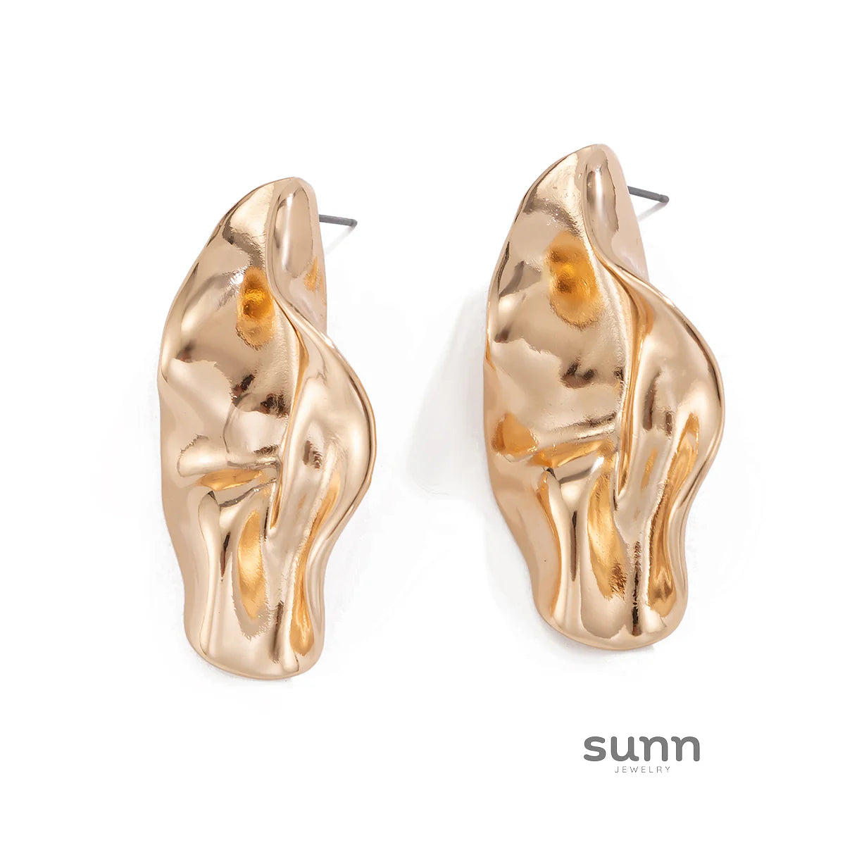Teagen Sculptural Stud Earrings