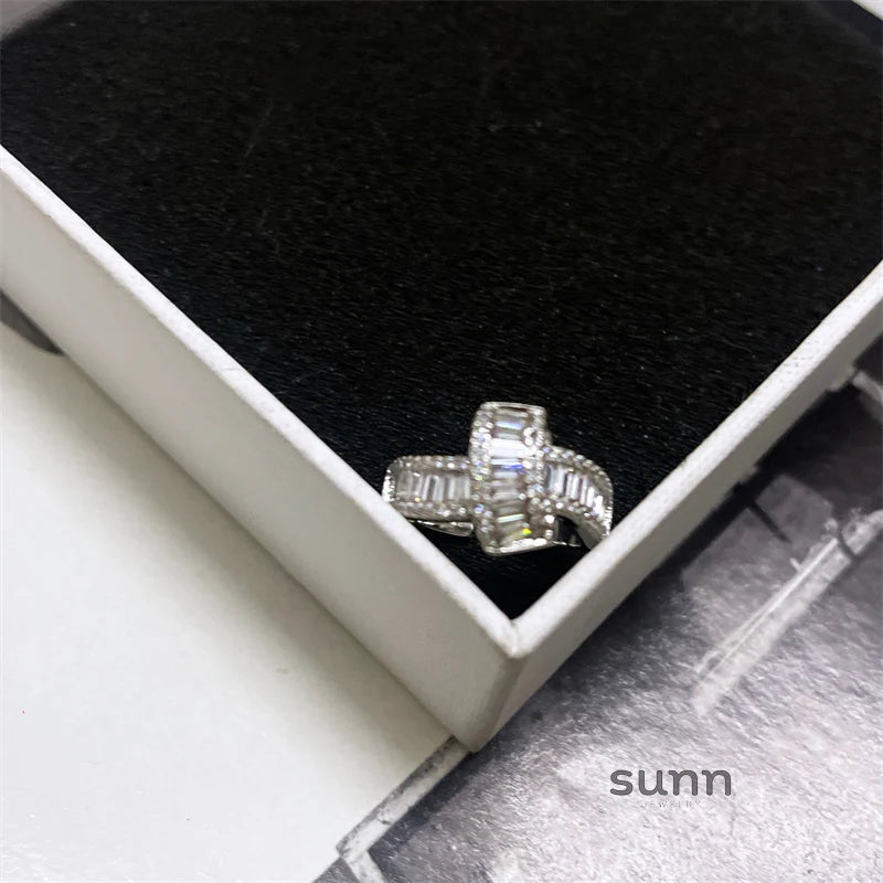 Teighan Zircon Knot Ring