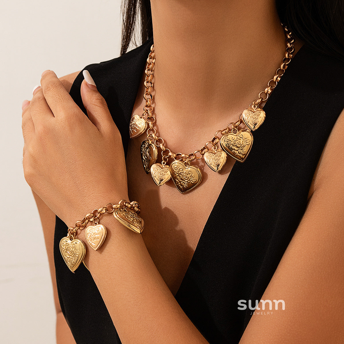 Teresa Chunky Heart Necklace [I05QI847]