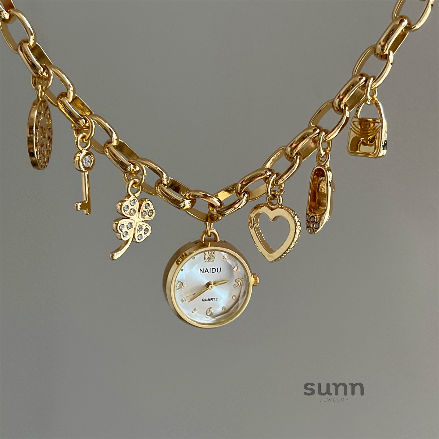 Tesla Retro Heart Pendant Watch [SKW96XF9]