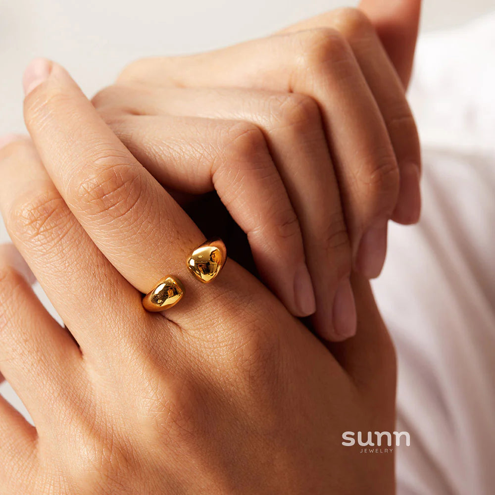 Teylie Gold Crisscross Ring