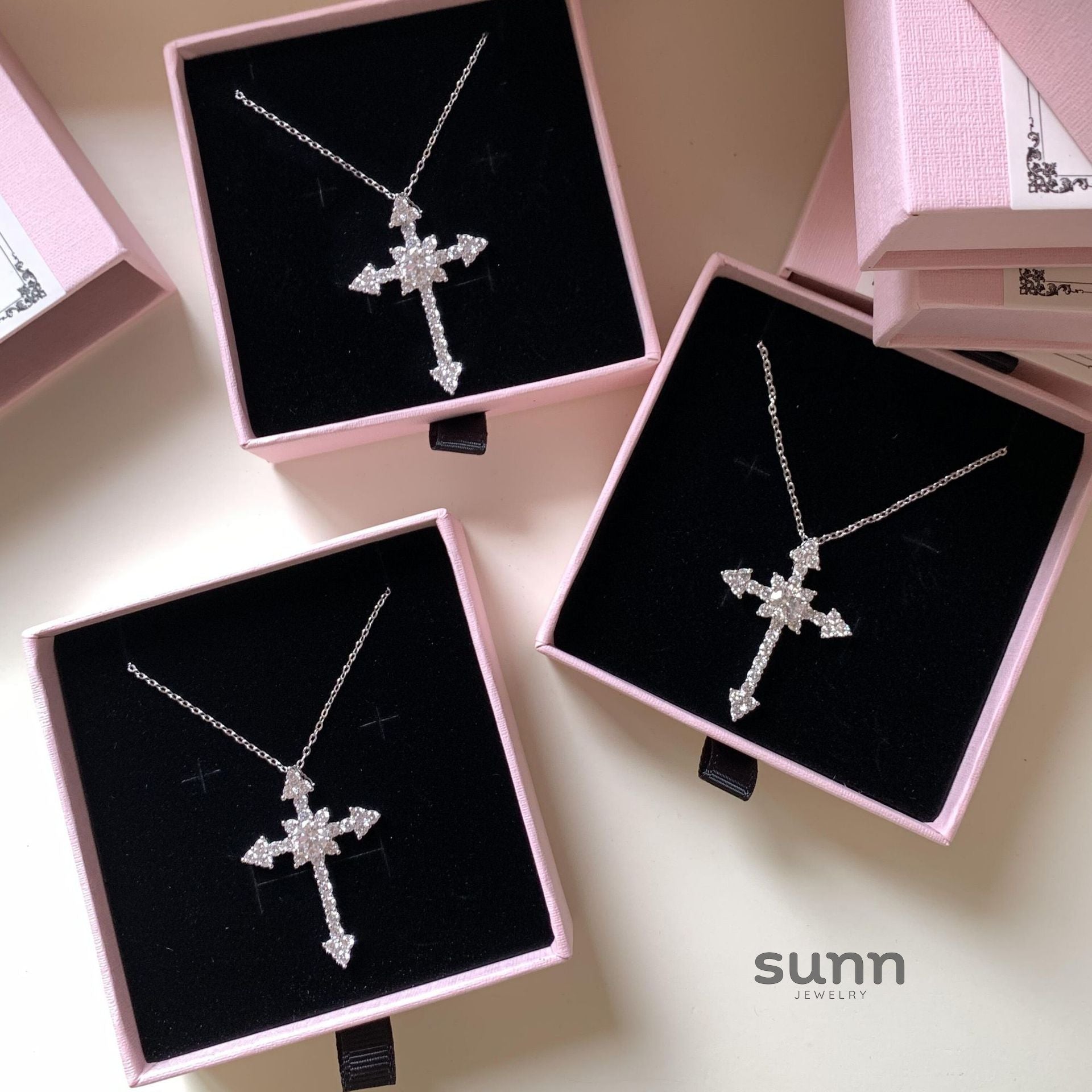 Thais Sterling Silver Diamond Cross Necklace [YUBPKQLL]