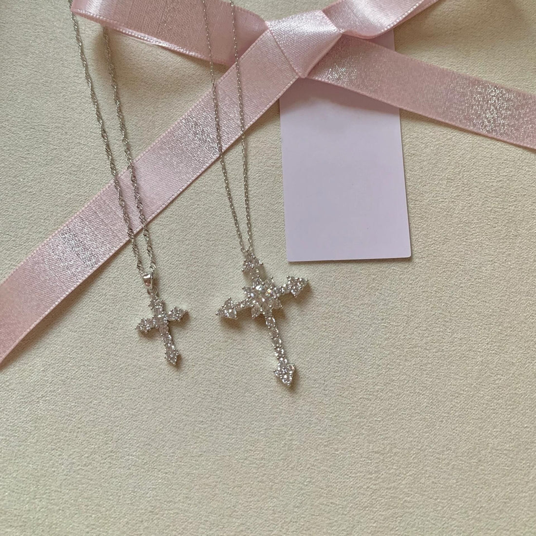 Thais Sterling Silver Diamond Cross Necklace [GJ55C6VO]