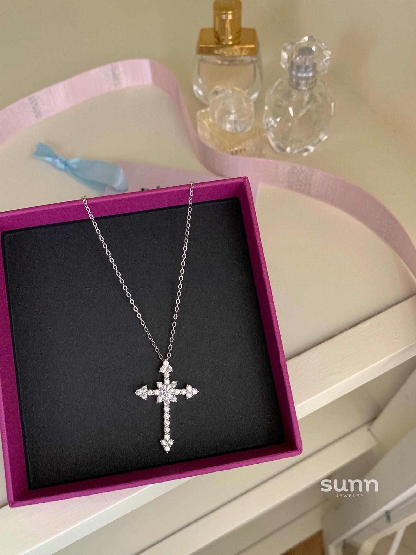 Thais Sterling Silver Diamond Cross Necklace [TFUVSB30]