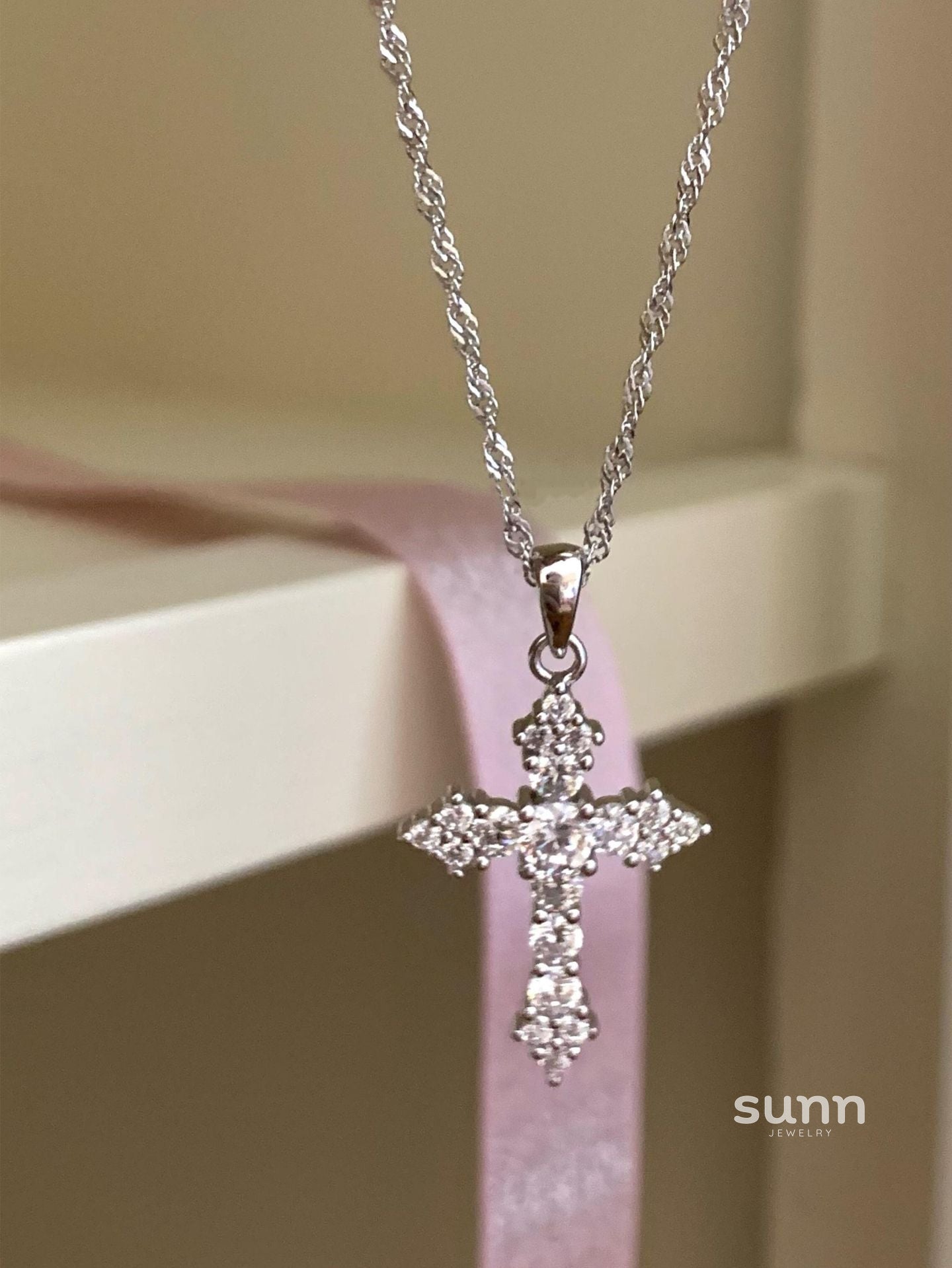 Thais Sterling Silver Diamond Cross Necklace [7SVCYV85]