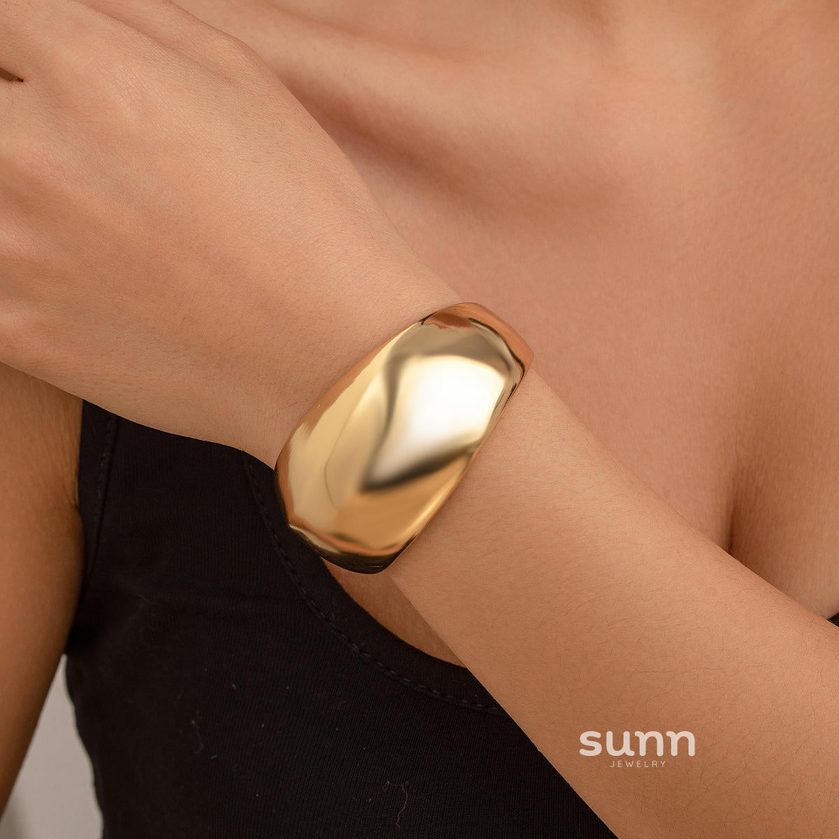 Thea Sculptural Cuff Bracelet [DDACJ4DC]