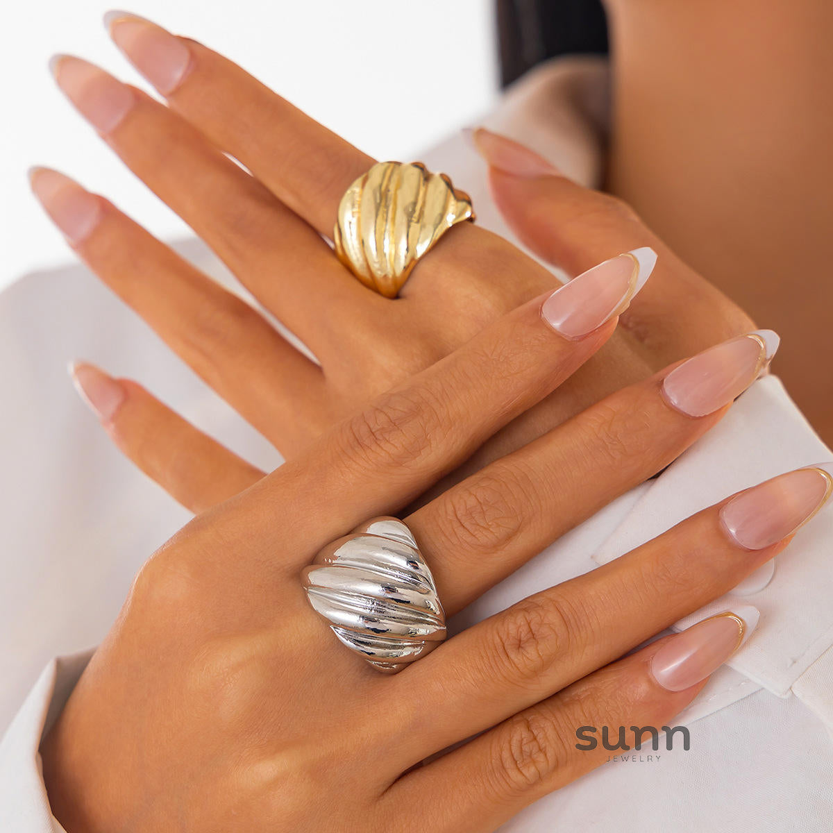Thelma Modern Bloom Ring [EMU18QUL]