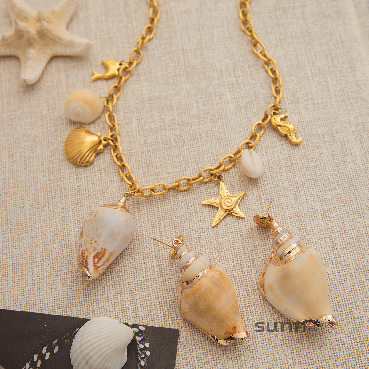 Theodora Shell Charm Jewelry Set [KSVNM4CH]