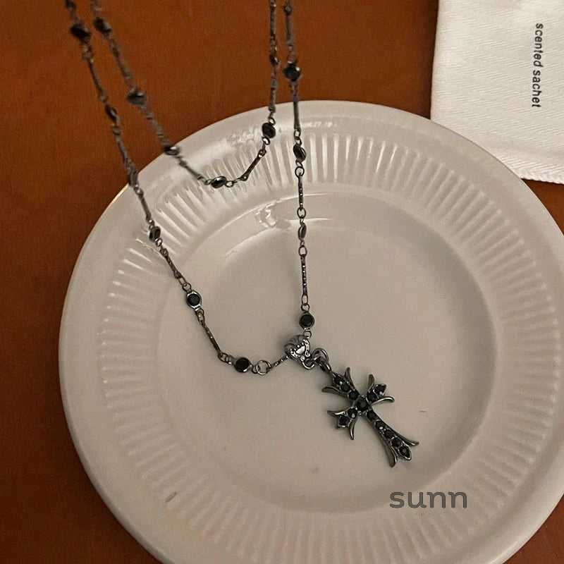 Therese Edgy Cross Layered Necklace