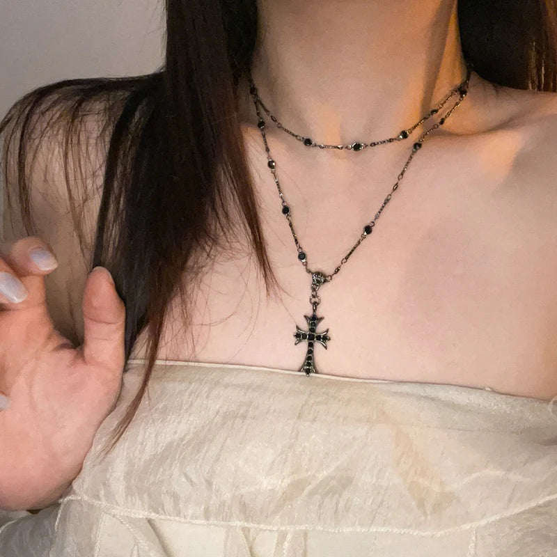 Therese Edgy Cross Layered Necklace
