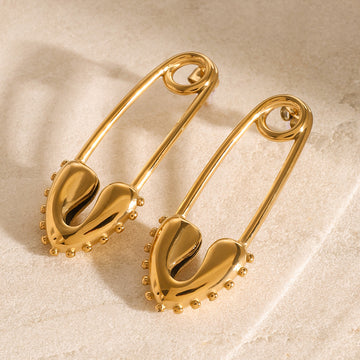 Tianna Gold Pin Heart Earrings [RCSRSHHY]