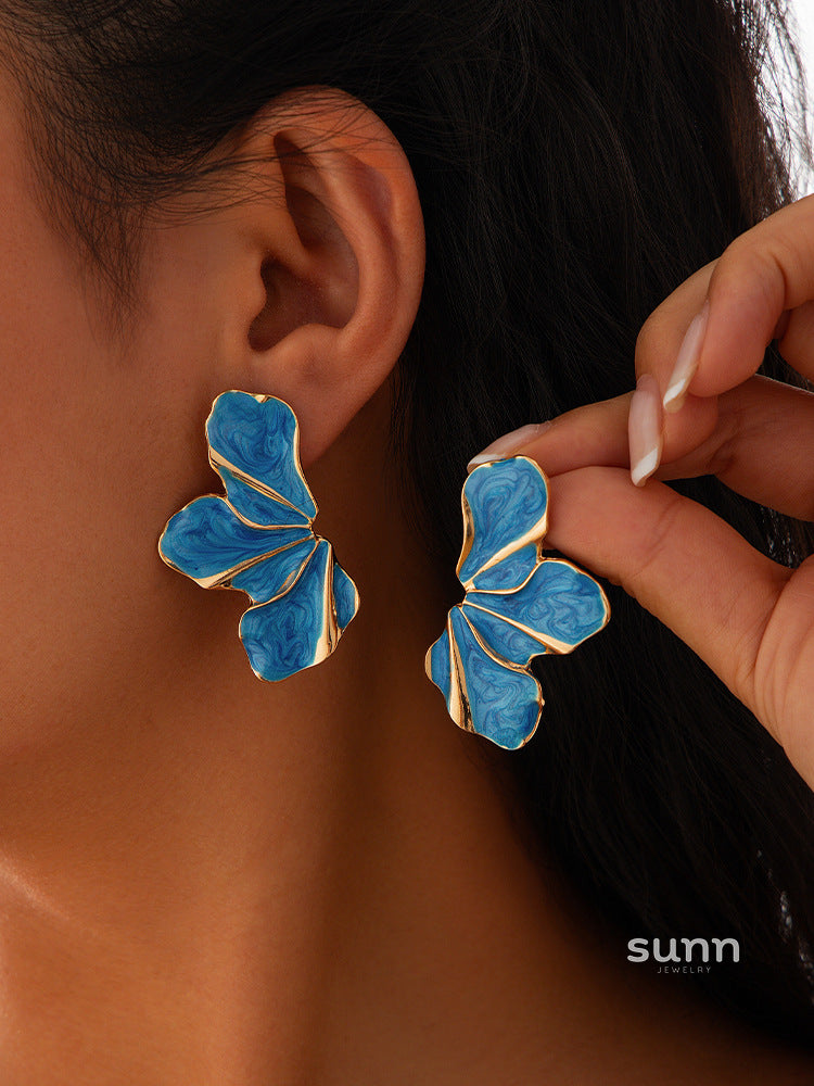 Tinley Gradient Petal Earrings [U1CV9YU7]