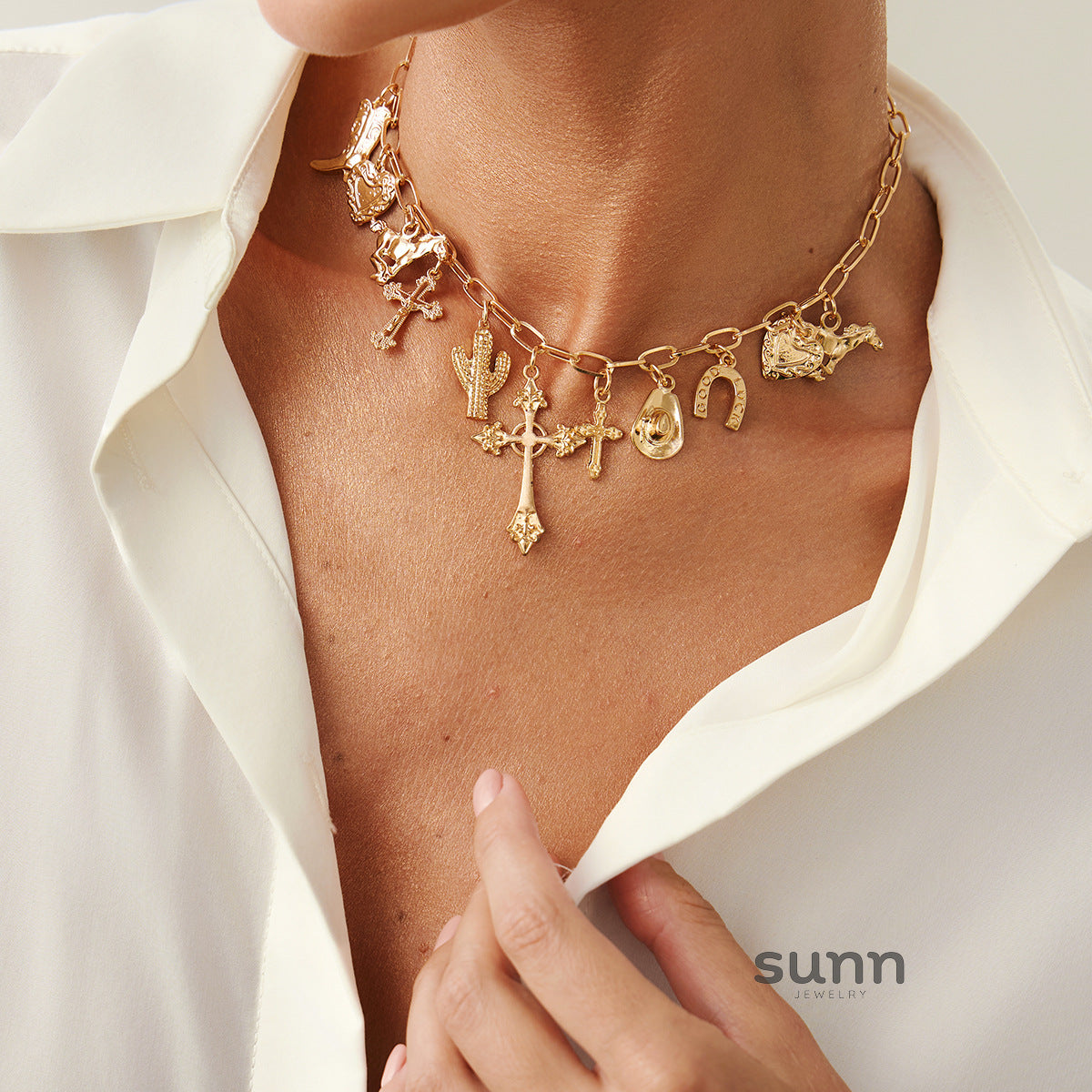 Toby Layered Heart Bloom Necklace [EQVJX93G]