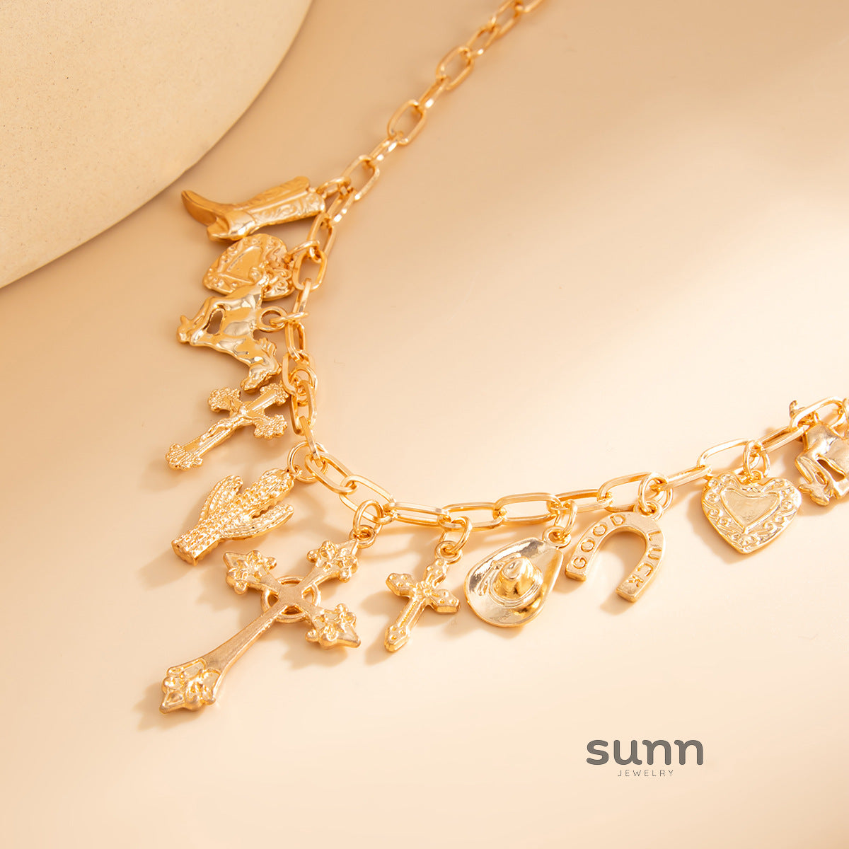 Toby Layered Heart Bloom Necklace [BPL8V5UR]