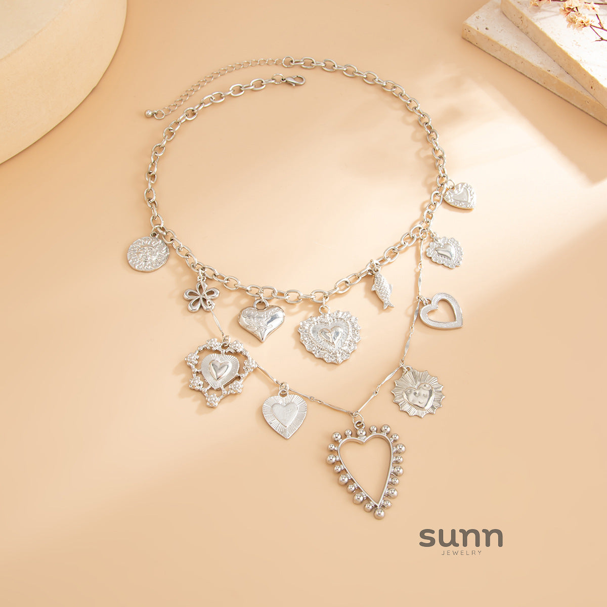 Toby Layered Heart Bloom Necklace [6TX7TF2U]