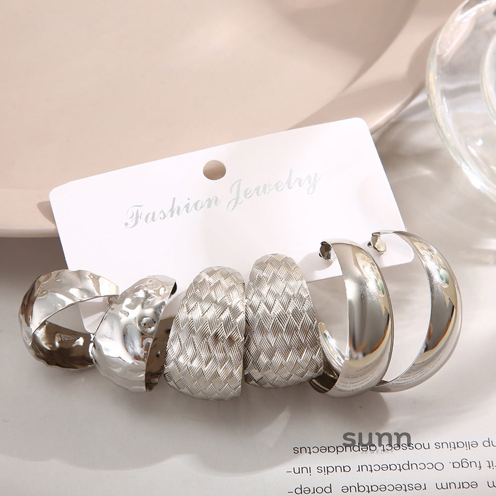 Tori C-Shaped Earring Set [FWK57IQF]