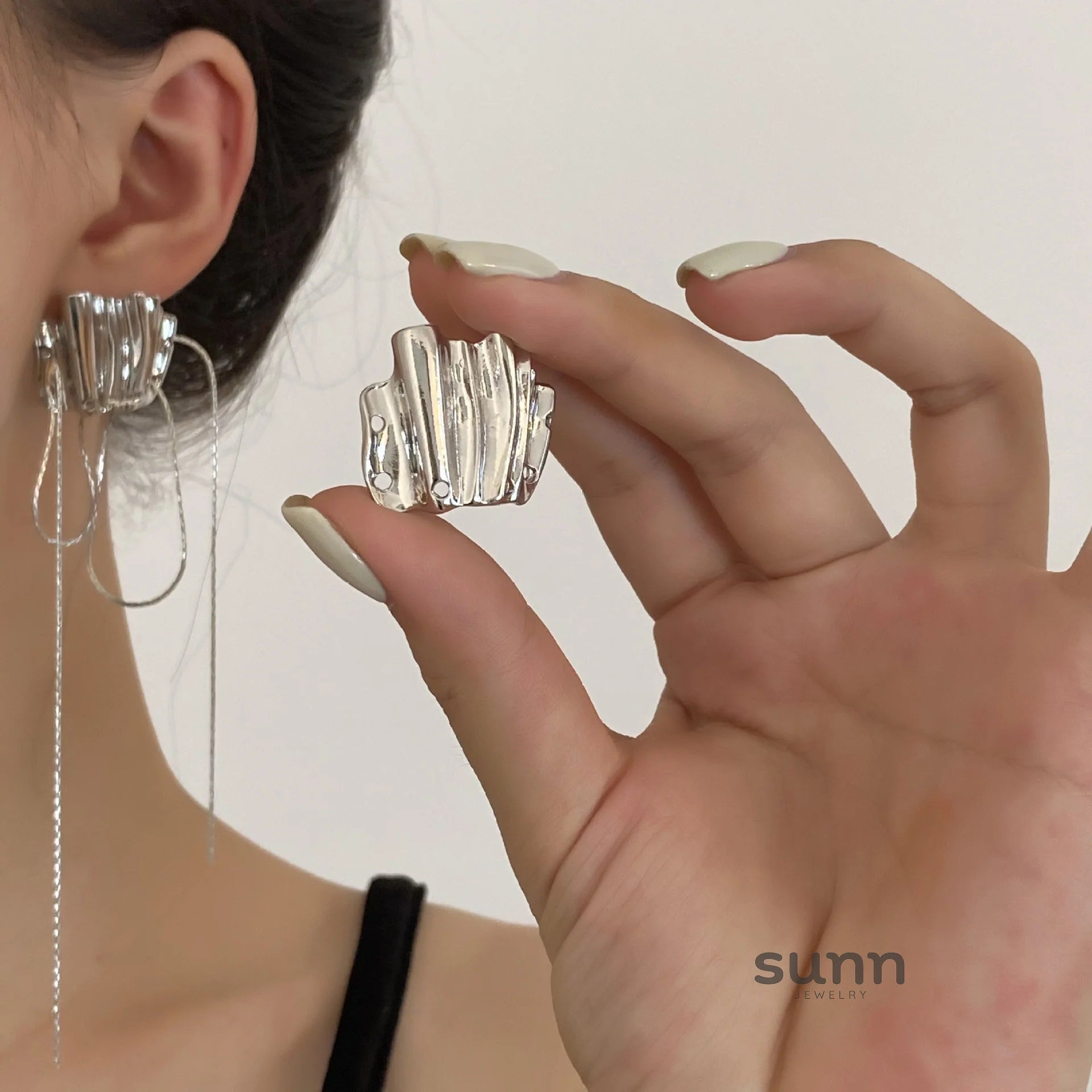 Tova Sculptural Wave Drop Earrings