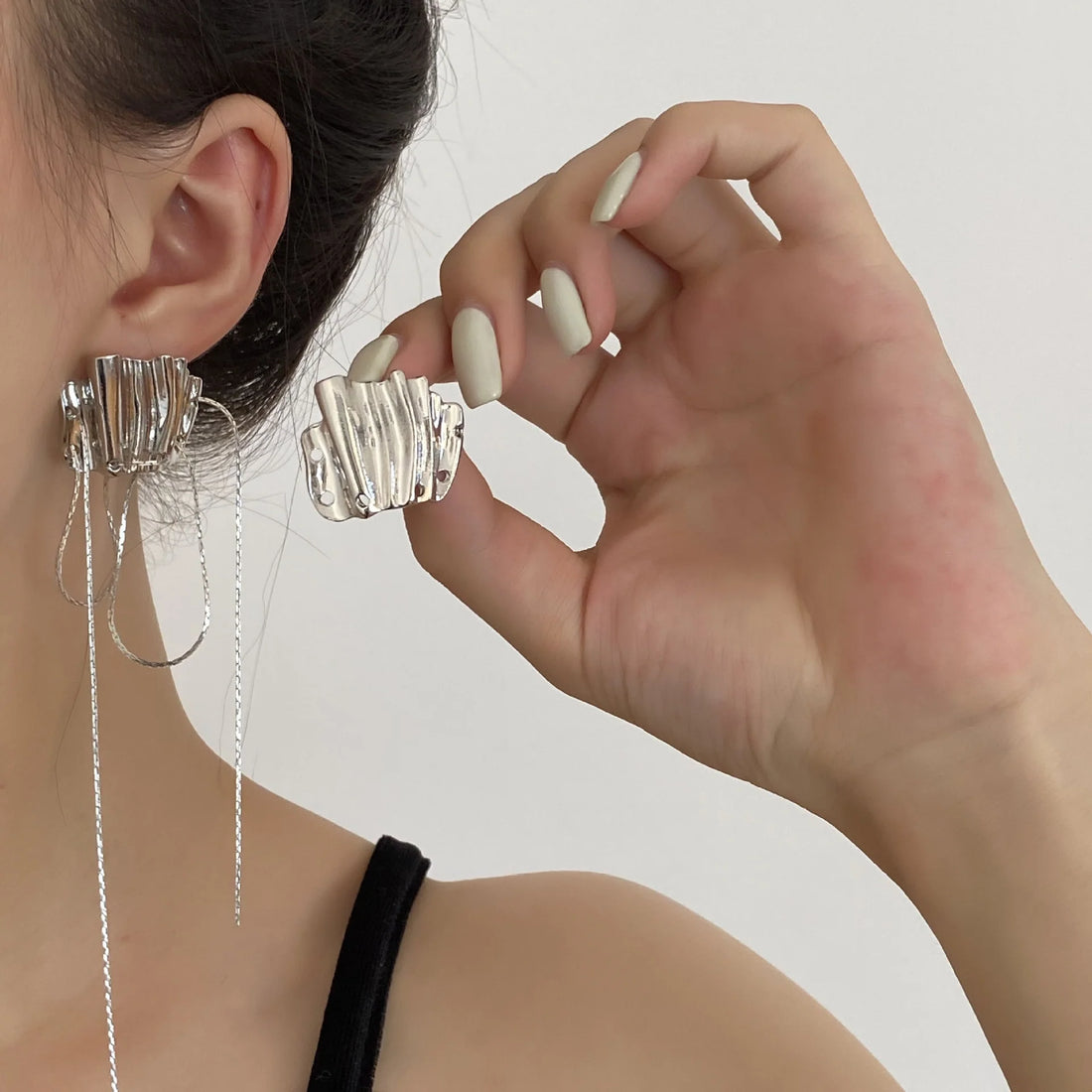 Tova Sculptural Wave Drop Earrings