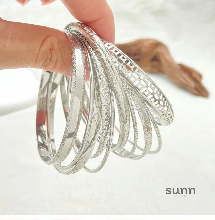 Tracey Vintage Alloy Bangle Set