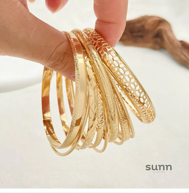 Tracey Vintage Alloy Bangle Set