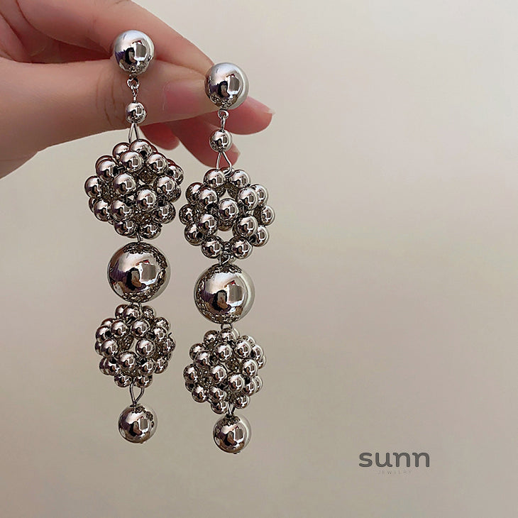 Truth Exaggerated Silver Ball Earrings [RNZFFOAM]