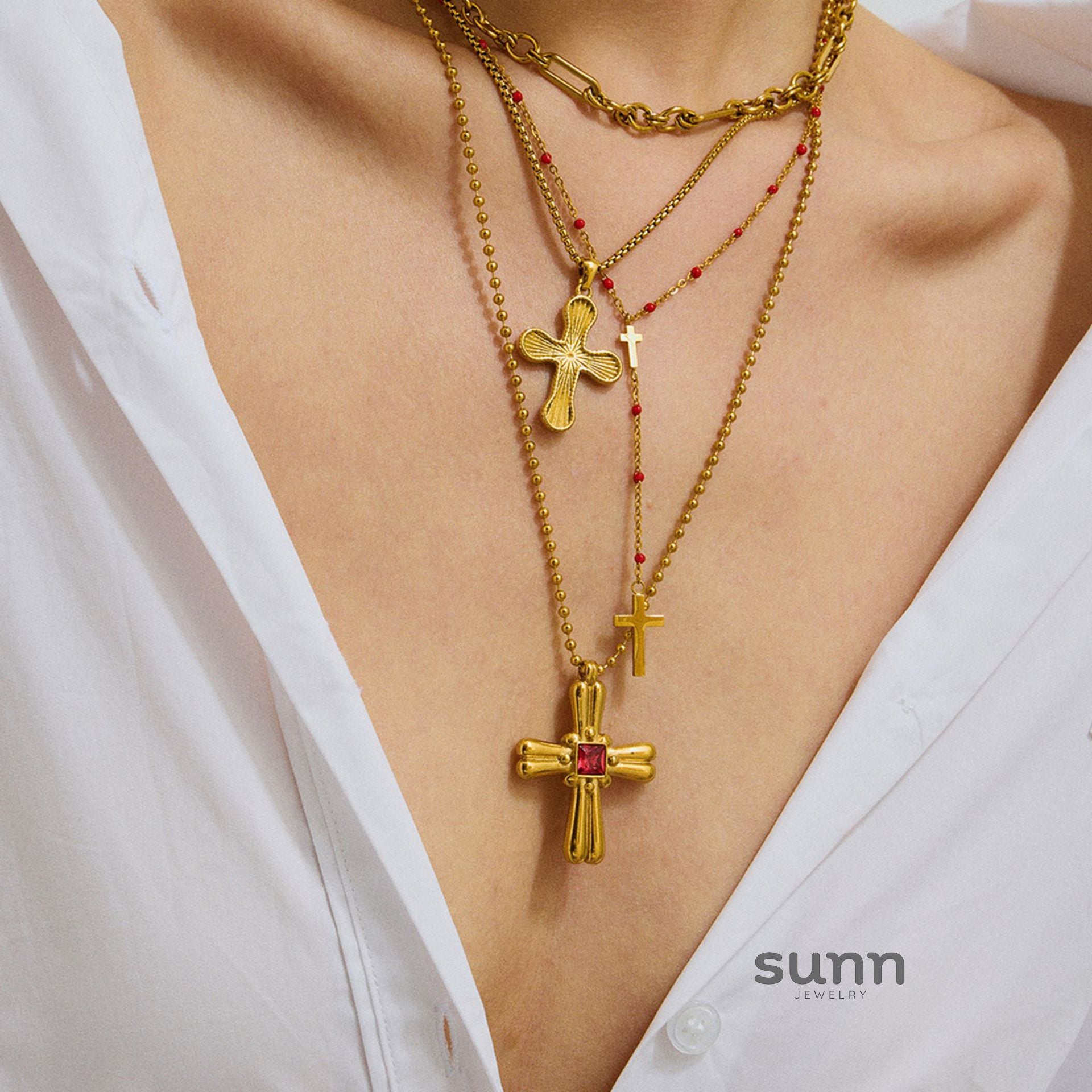 Tula Stainless Cross Necklace [Y28CU4RG]