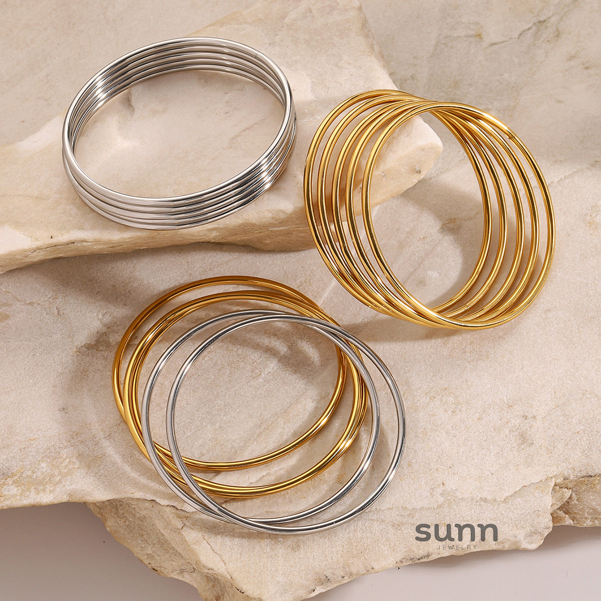 Tyana Sleek Bangle Bracelet [ZURW4WUC]