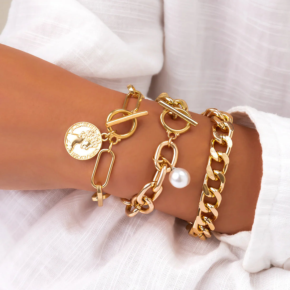 Tylah Layered Pearl Bracelet Set