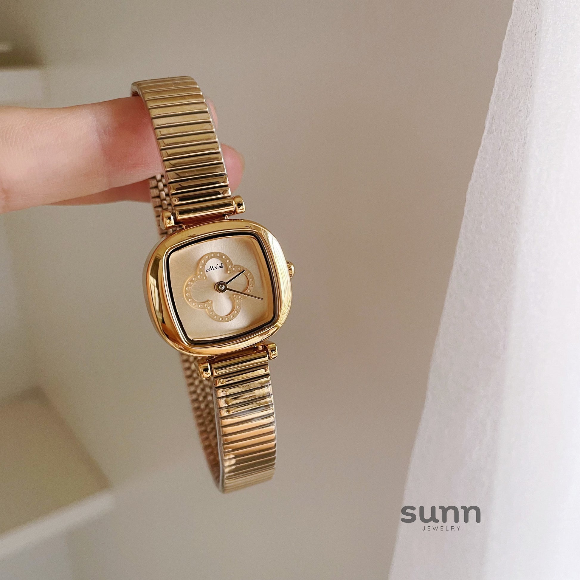 Tylah Square Link Watch [66NNUJII]