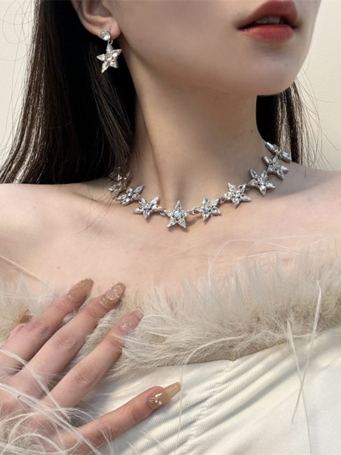 Tyleah Zircon Star Necklace Set [P0S9GP7E]