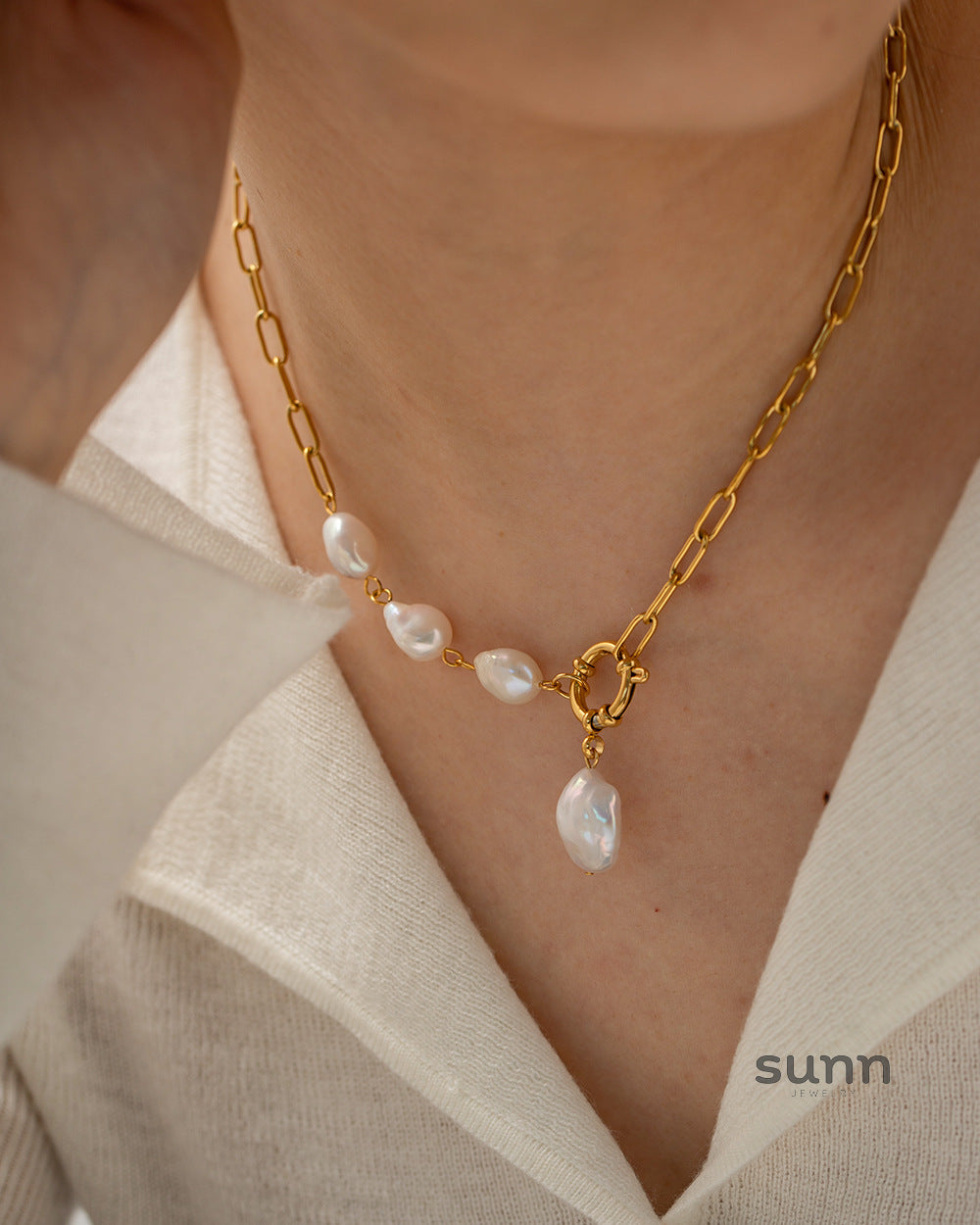 Tyleigh Baroque Pearl Necklace [O4JFE182]