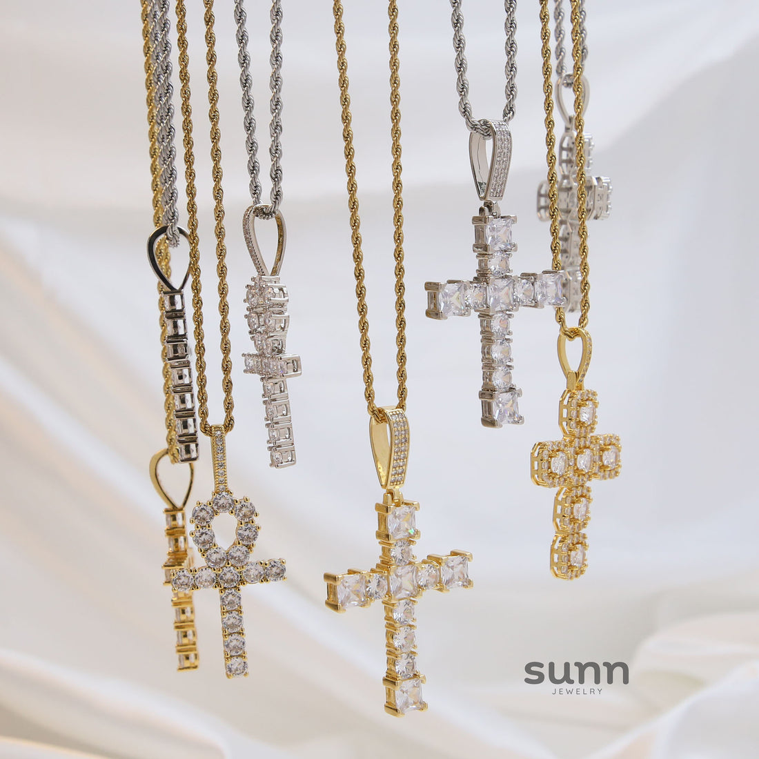 Unique Zircon Cross Pendant Necklace [BQ3ZN3OQ]