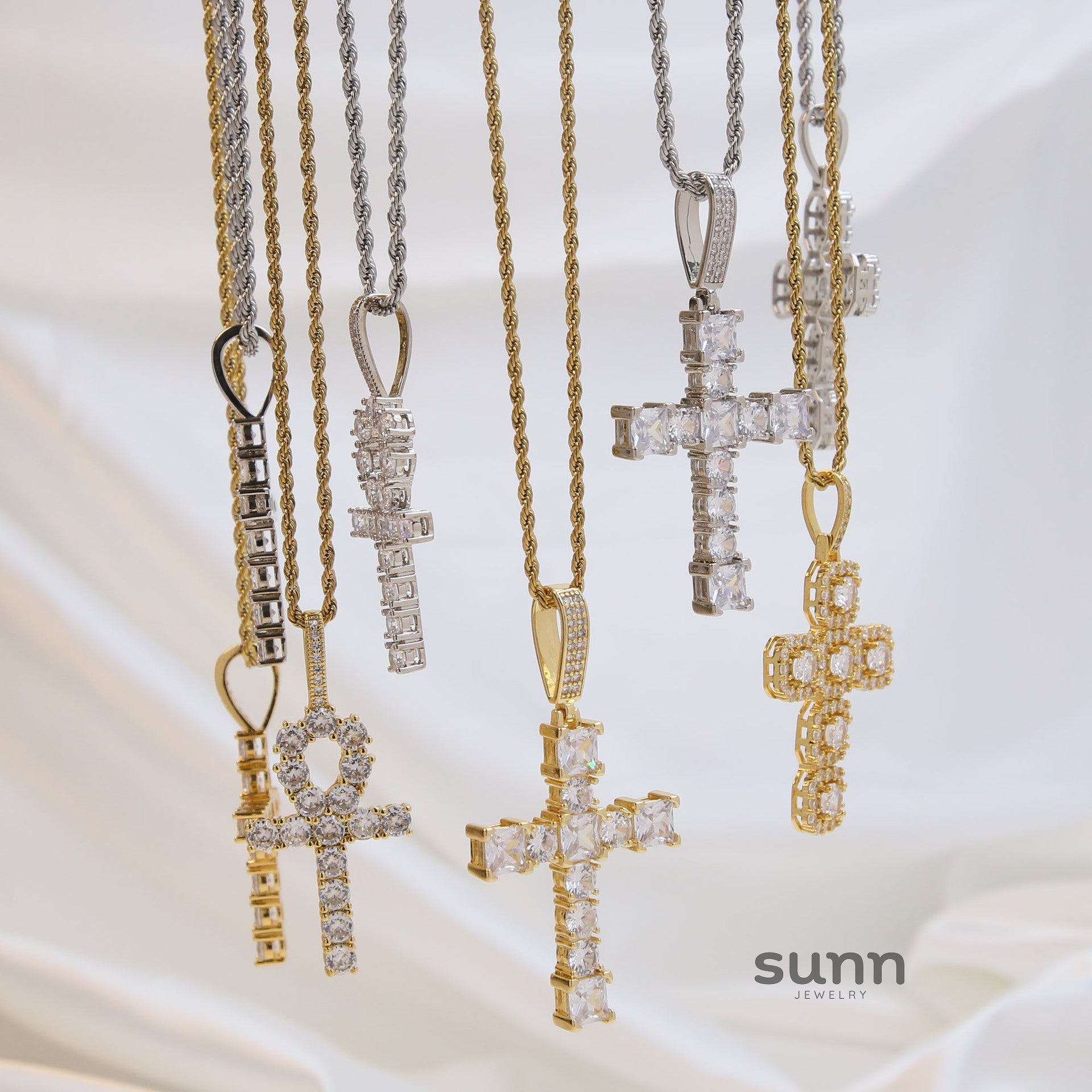 Unique Zircon Cross Pendant Necklace [C7WUOTUO]