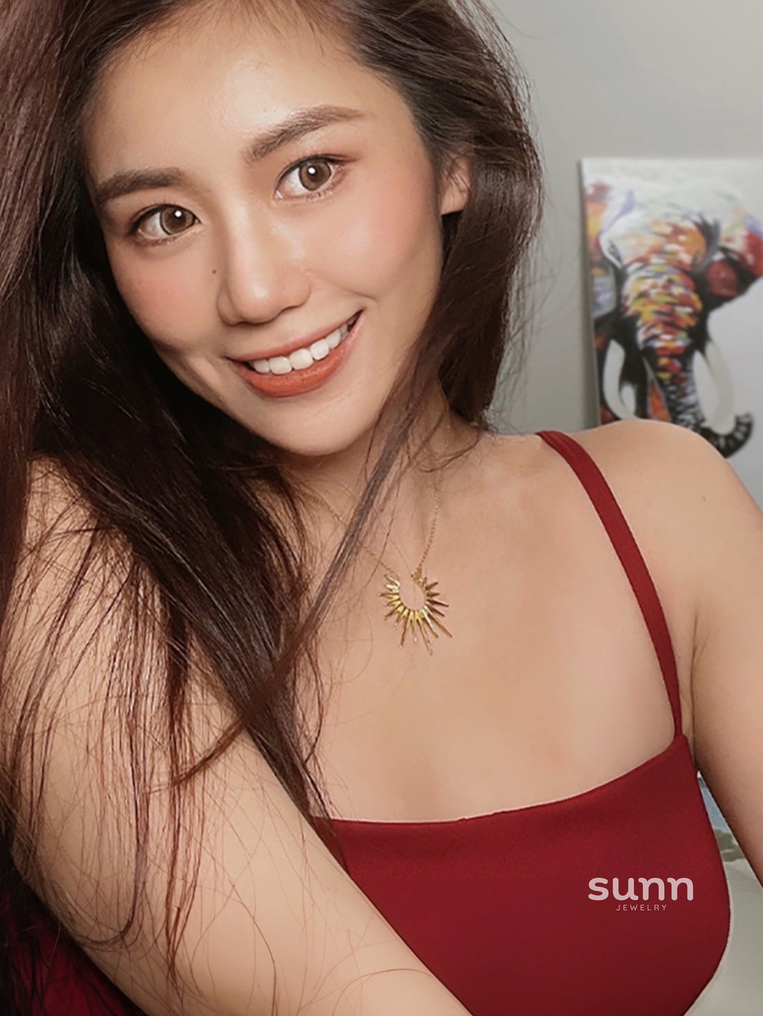 Vail Sun Pendant Necklace [WBZZ2MMP]