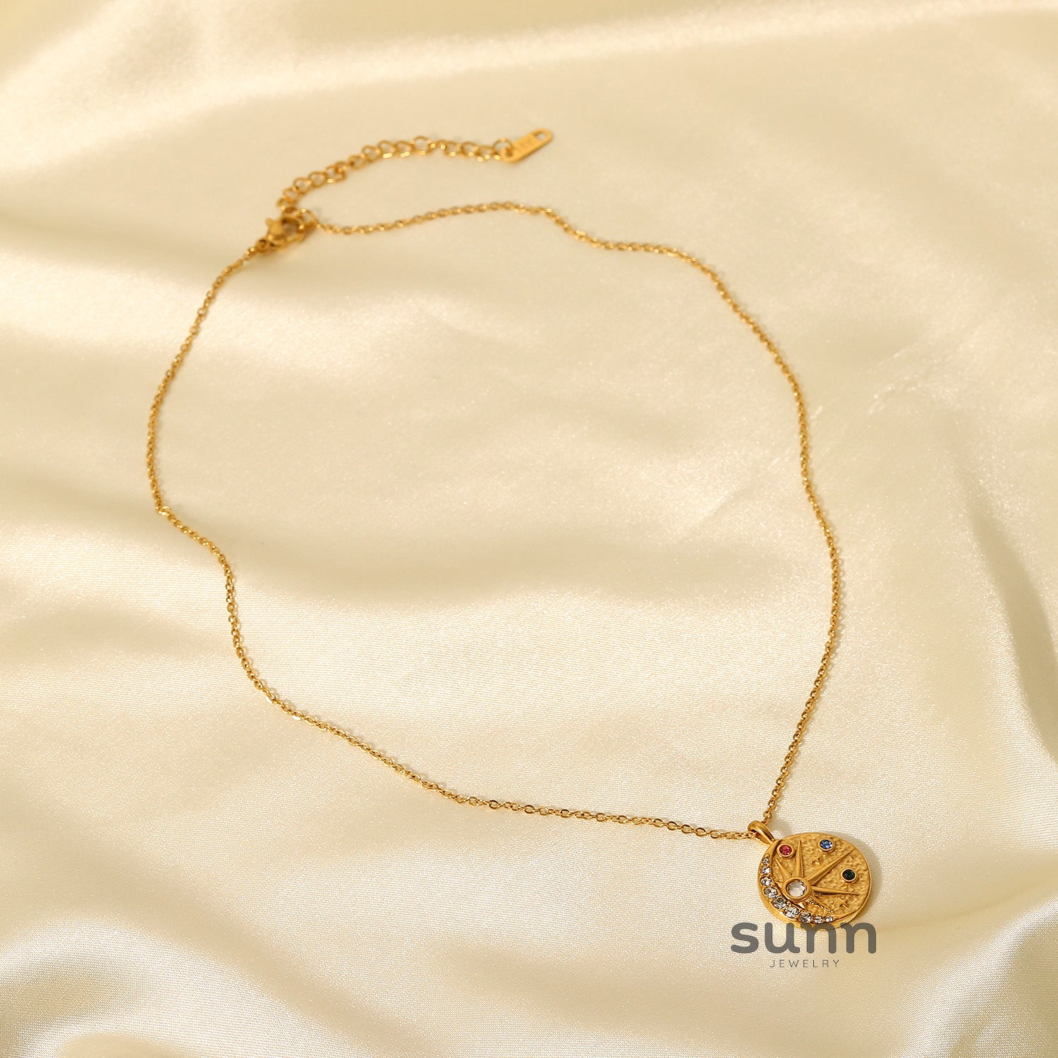Valeria Celestial Sun Moon Necklace [2FHOH1VK]