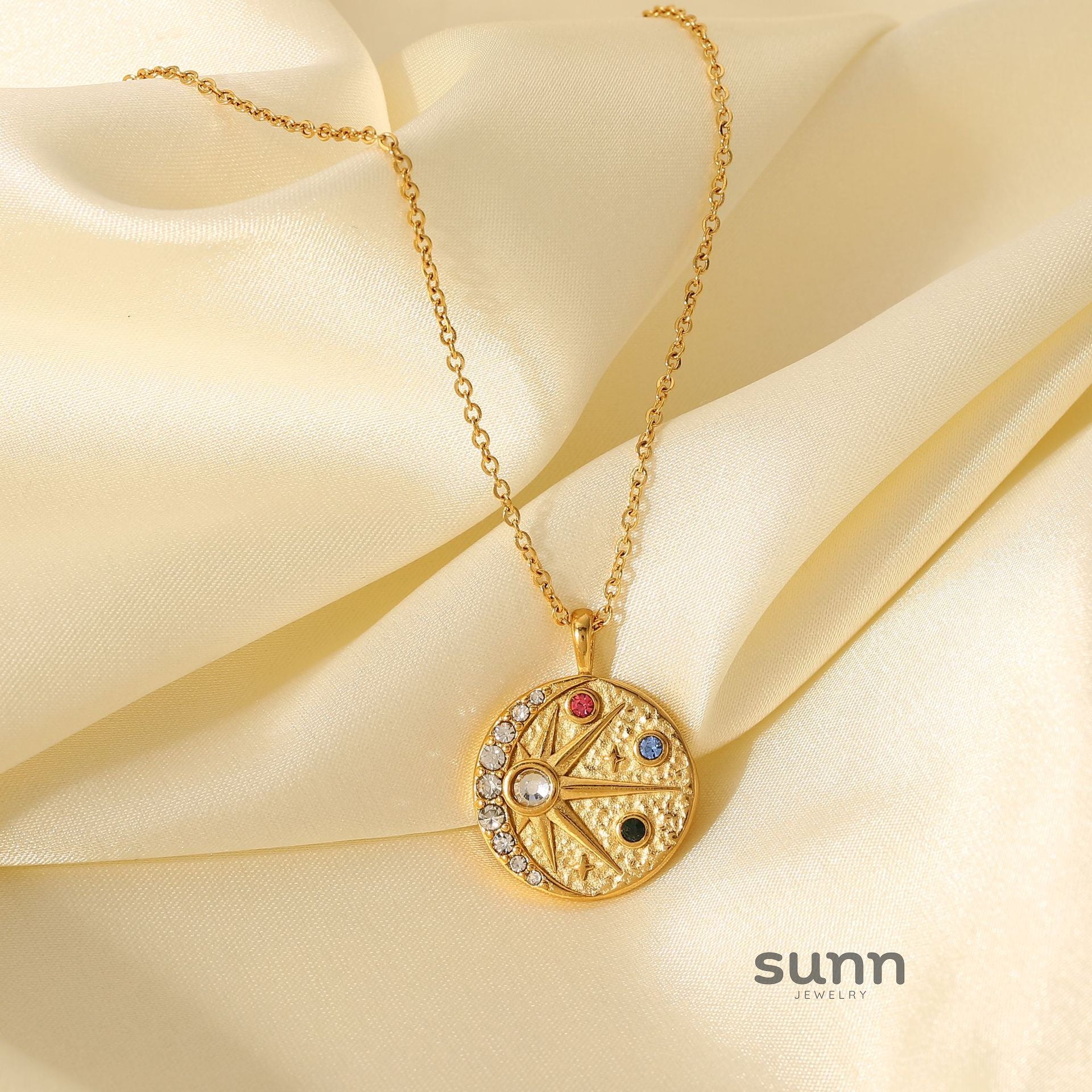 Valeria Celestial Sun Moon Necklace [CGRDAQ9Y]