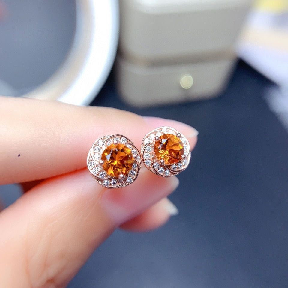 Vanellope Floral Stud Earrings [3Q62KW8X]