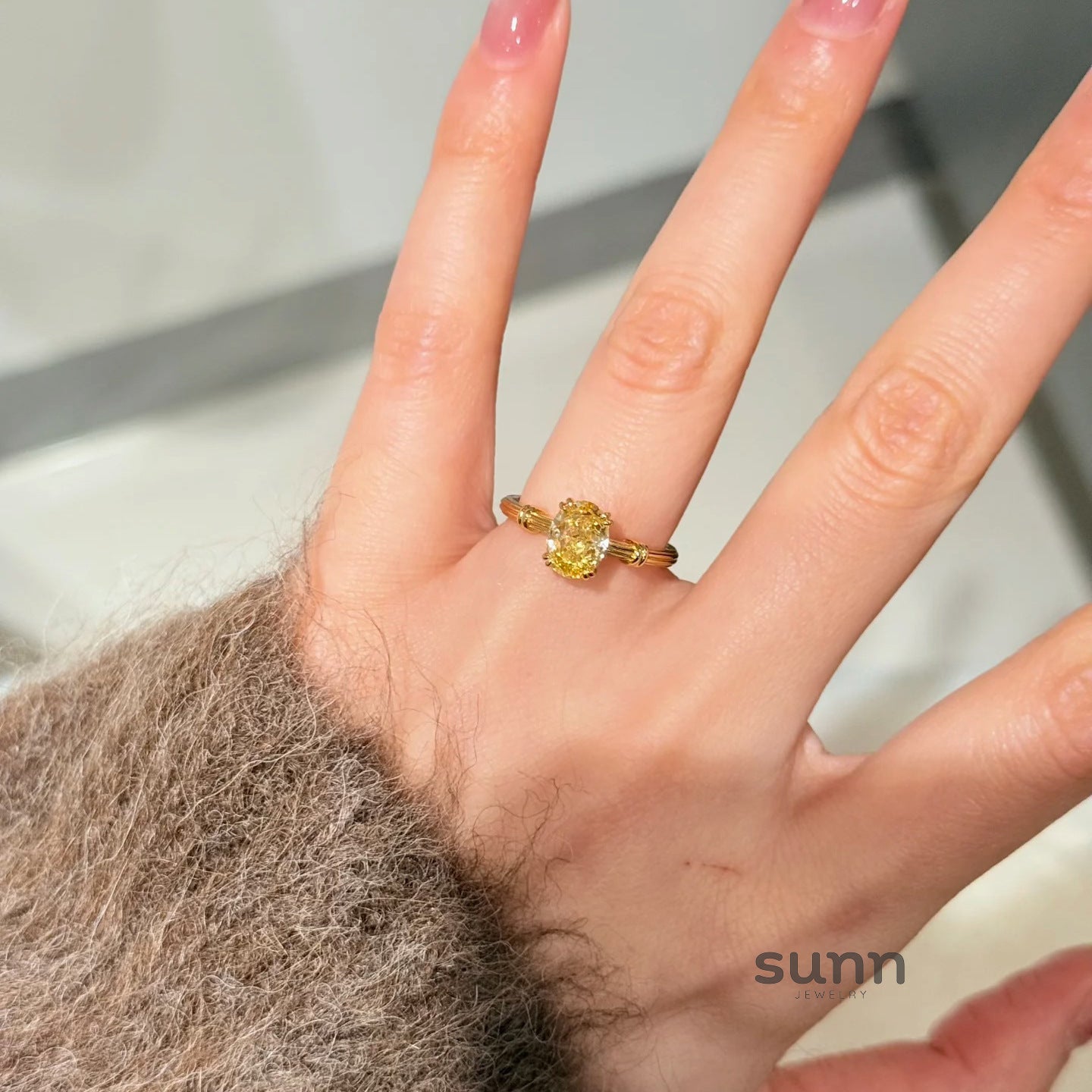 Vanellope Ice Bloom Ring [D4GVY01U]