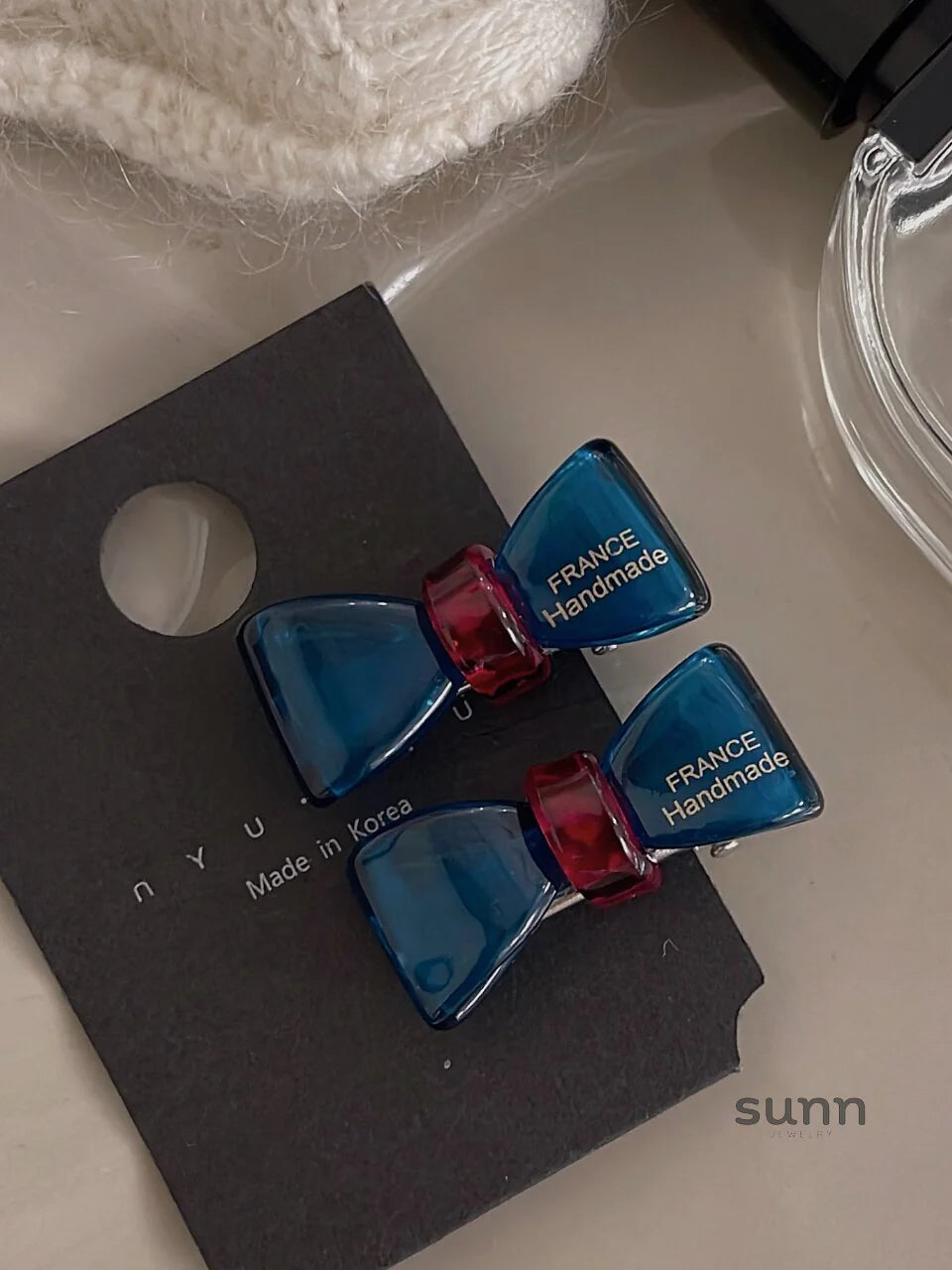 Vanna Dainty Star Bow Clip